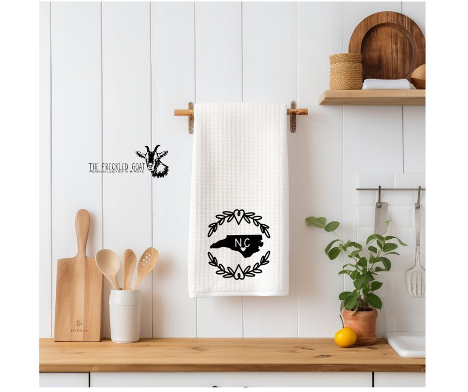 NC Laurel Wreath Tea Towel